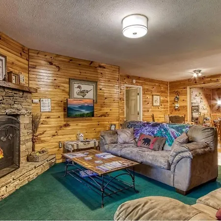 Sunset Ridge Cabin